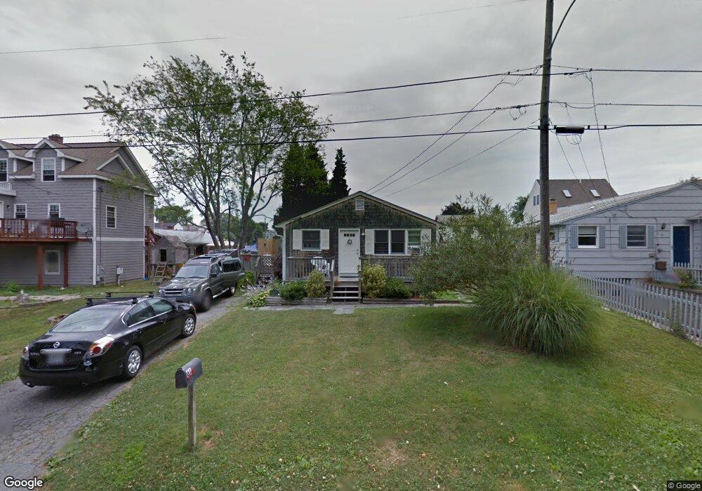 61 Dighton Ave, Portsmouth, RI 02871 - photo 1