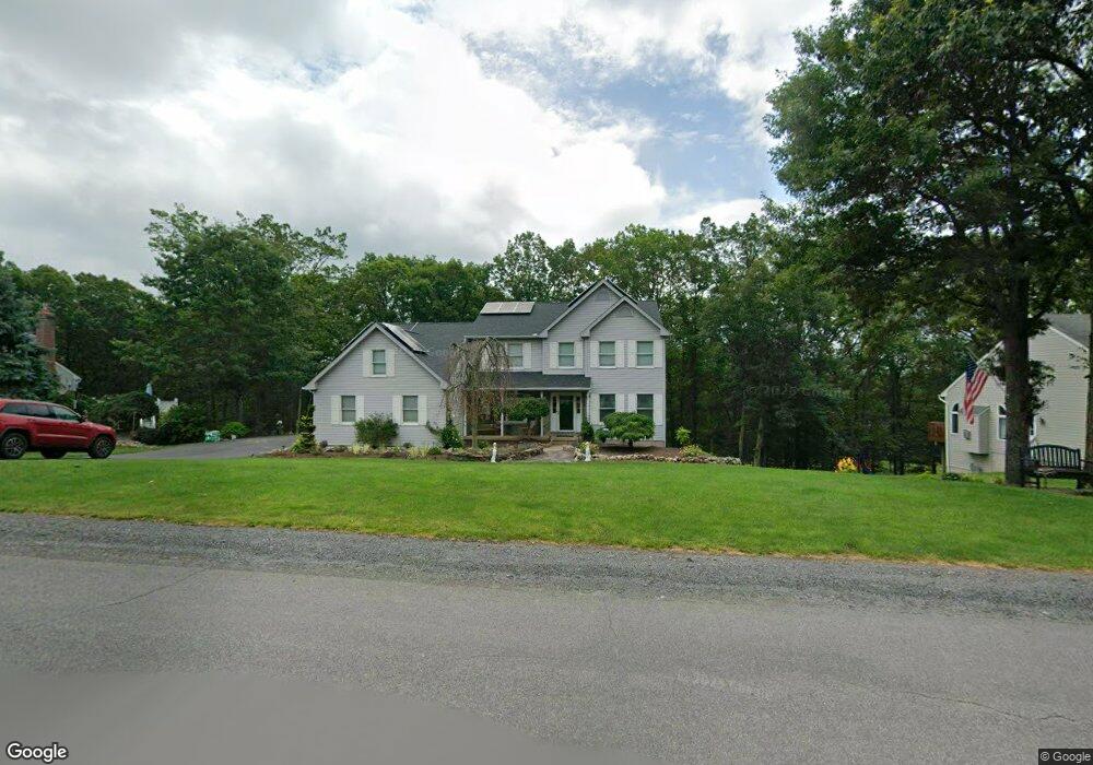 161 Sand Springs Dr, Drums, PA 18222 - photo 1