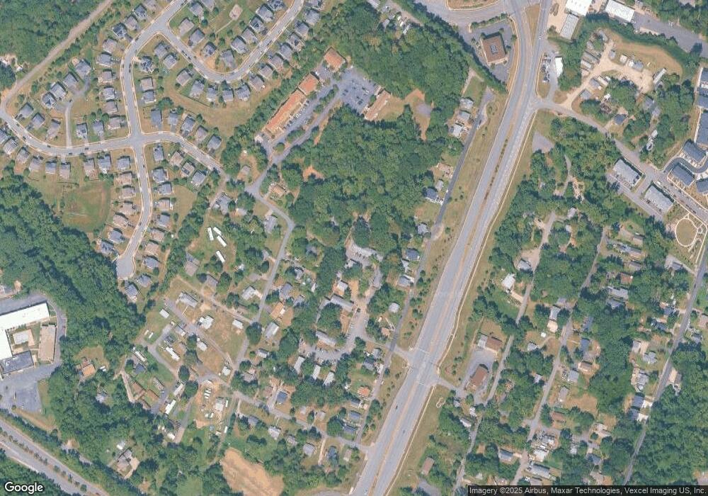 4100 Southway Ln, Triangle, VA 22172 - photo 1