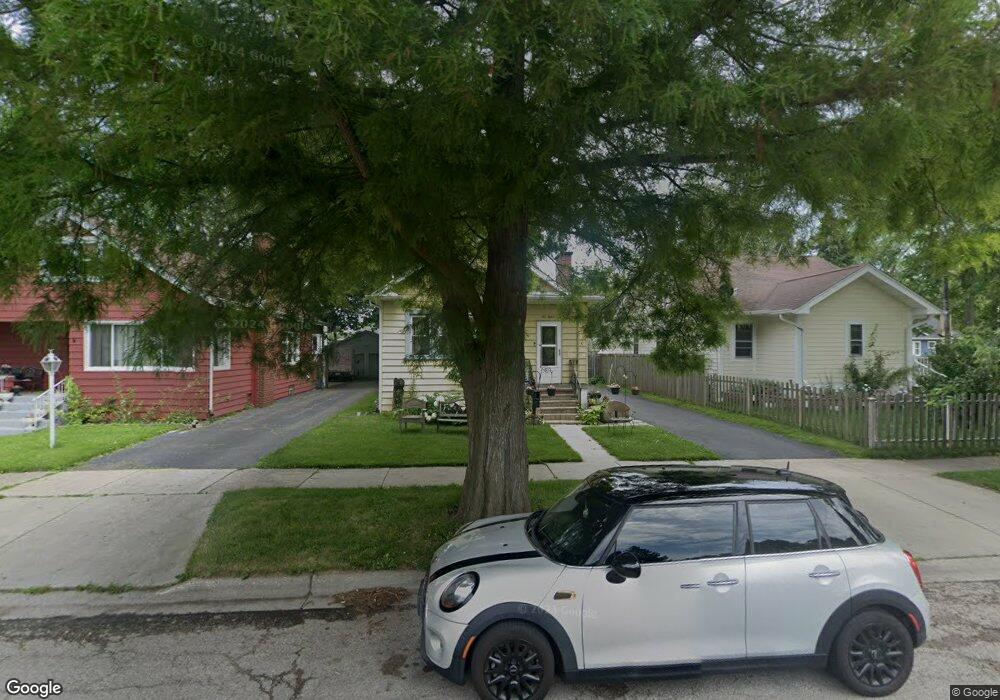 1015 N Poplar St, Waukegan, IL 60085 - photo 1