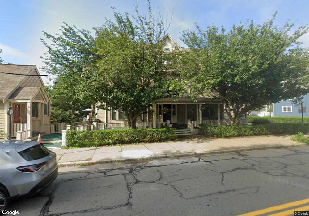 233 Aspinwall Ave unit 4, Brookline, MA 02445 - photo 1