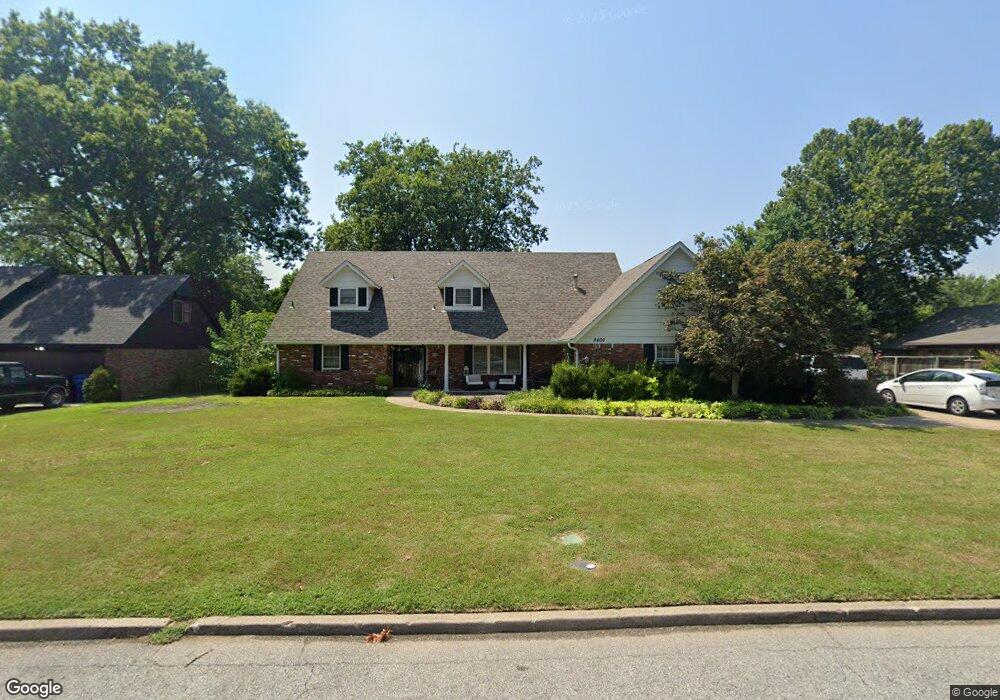 8406 S Willow Springs Ct, Broken Arrow, OK 74011 - photo 1