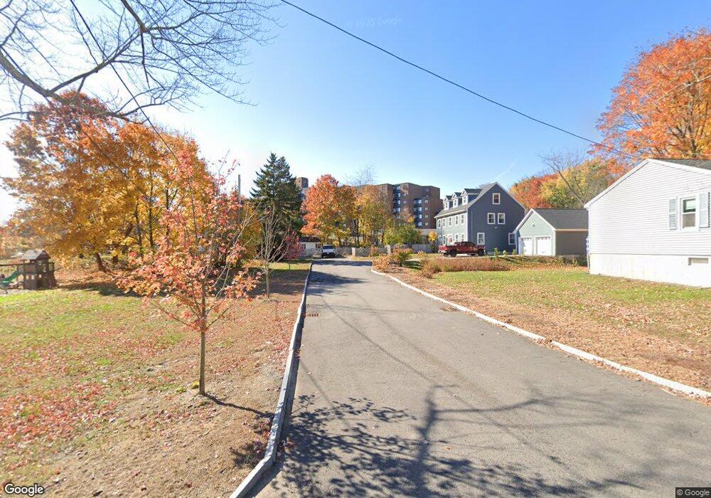 13R Horton St, Amesbury, MA 01913 - photo 1