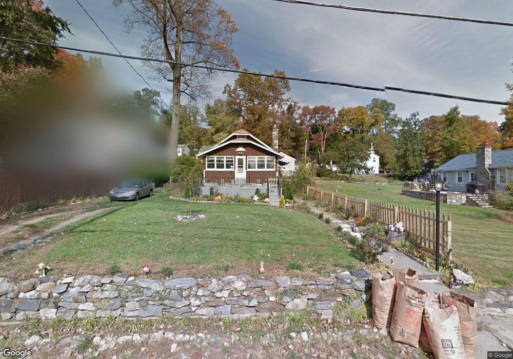 1810 Parmly Rd, Mohegan Lake, NY 10547 - photo 1