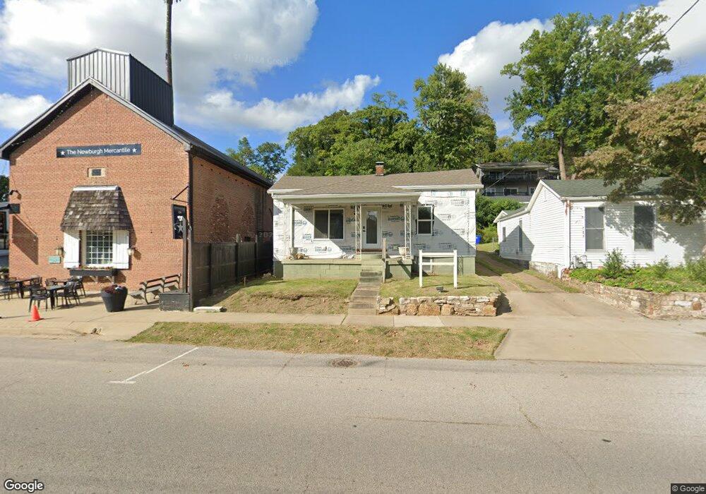 220 W Jennings St, Newburgh, IN 47630 - photo 1