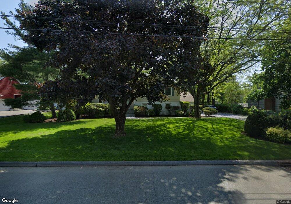 17 Holly Ln, Rye Brook, NY 10573 - photo 1