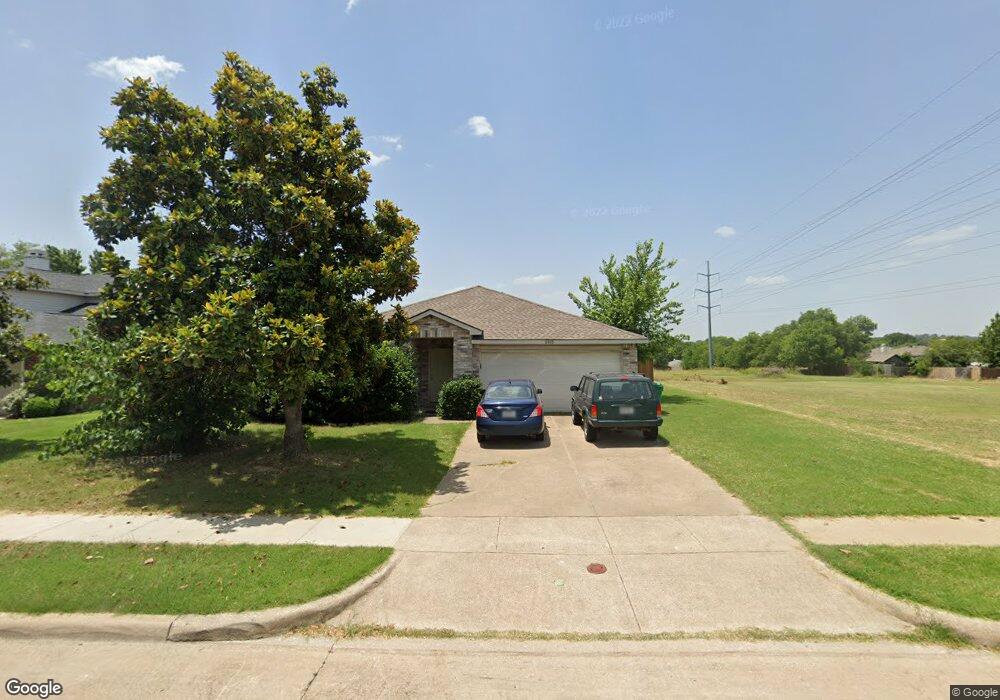 8800 Glen Falls Ln, Denton, TX 76210 - photo 1