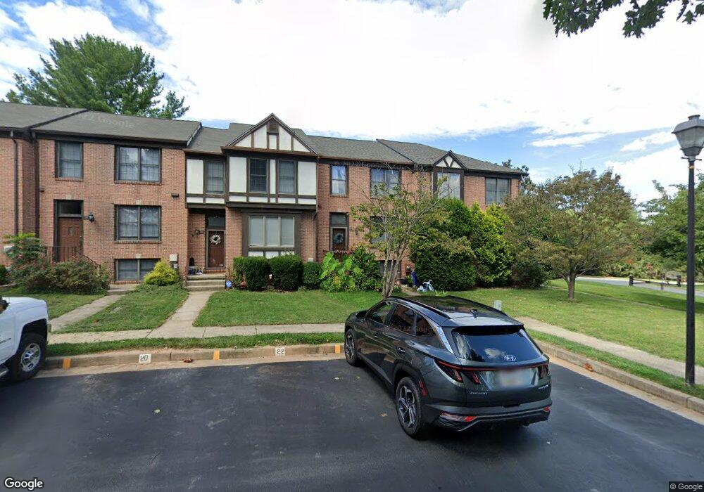 22 Dickens Square, Lutherville Timonium, MD 21093 - photo 1