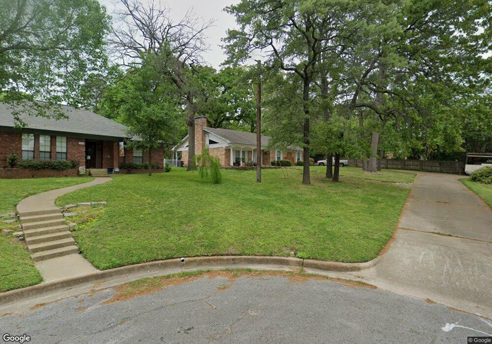 901 Chadwick Place, Tyler, TX 75703 - photo 1