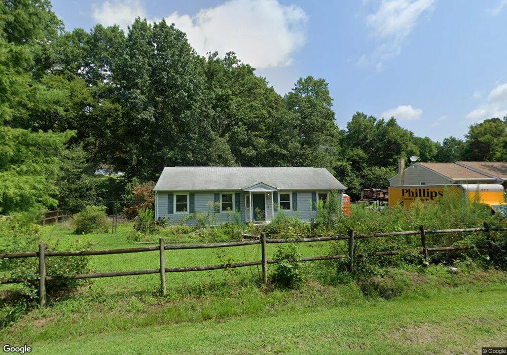 5208 Cheshire Dr, Hopewell, VA 23860 - photo 1