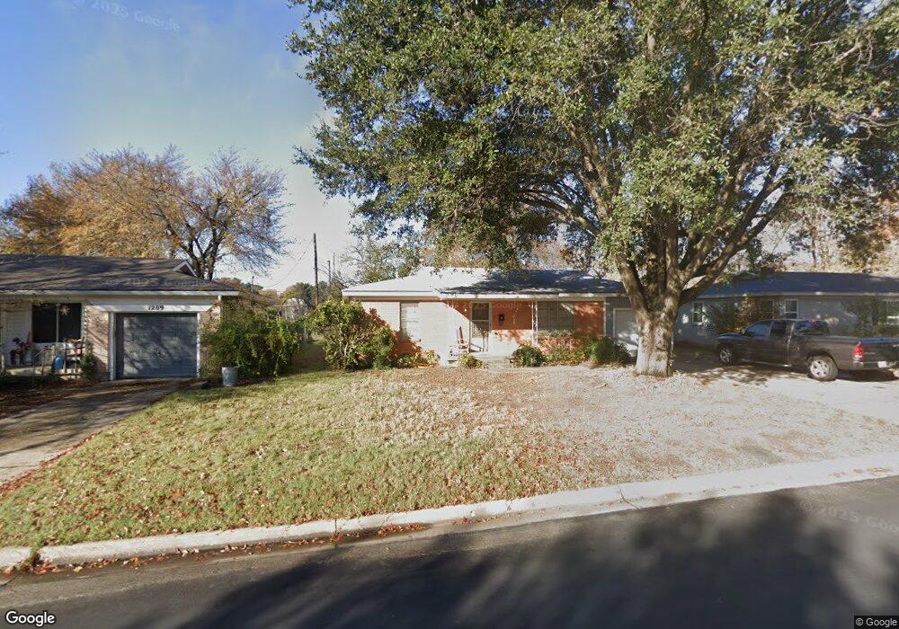 1213 Harrison Ln, Hurst, TX 76053 - photo 1