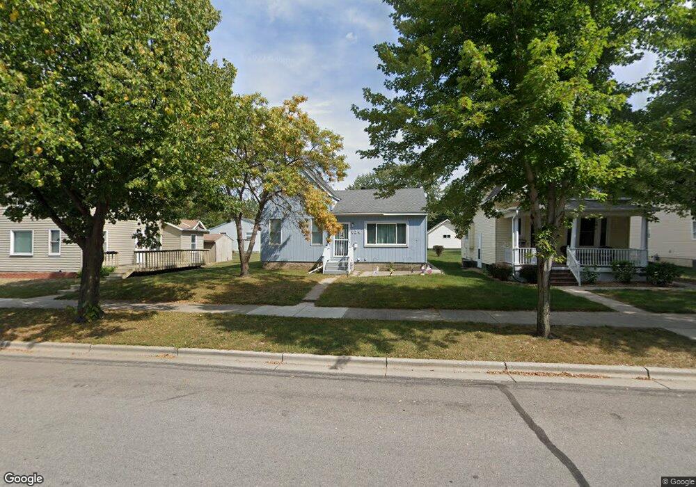 924 N Minnesota St, New Ulm, MN 56073 - photo 1