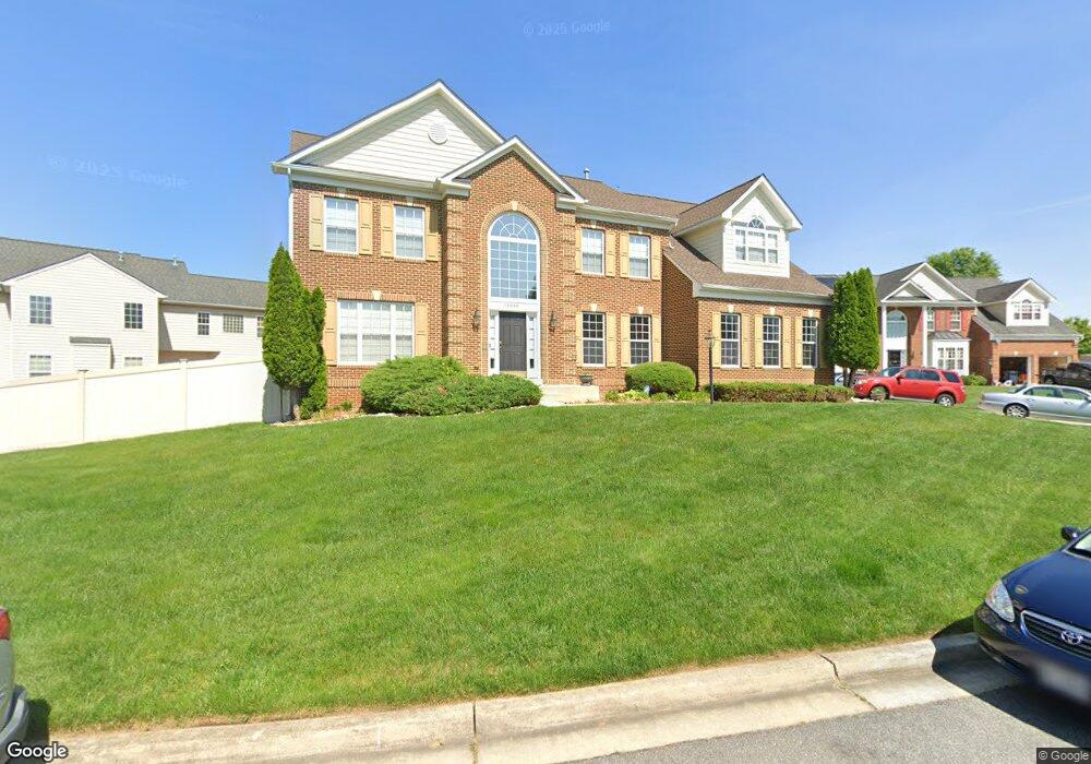 10906 Hackberry Ct, Clinton, MD 20735 - photo 1