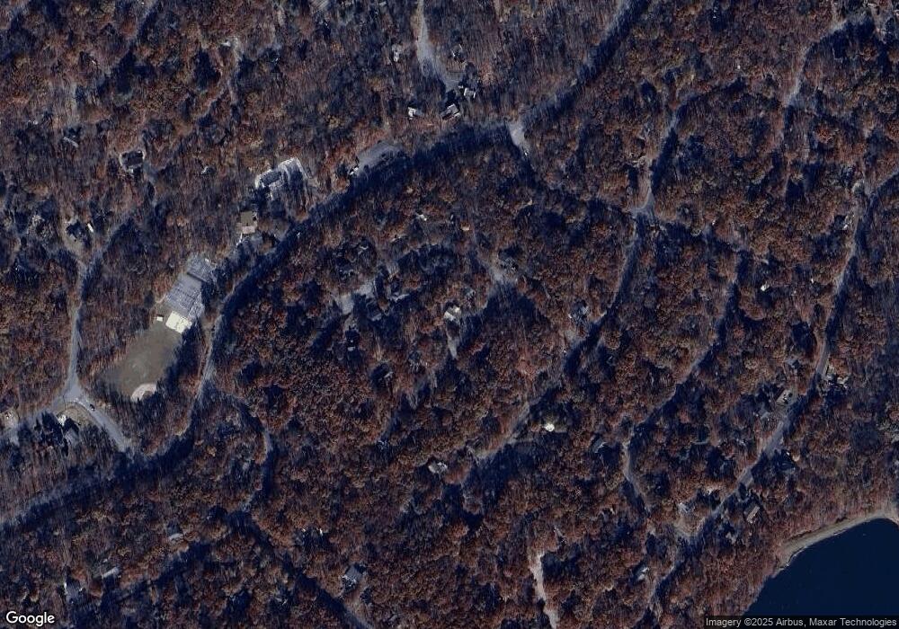 3208 Woodchip Ln, East Stroudsburg, PA 18301 - photo 1