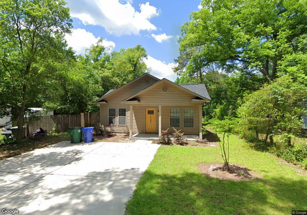 1705 Wylie St, Camden, SC 29020 - photo 1