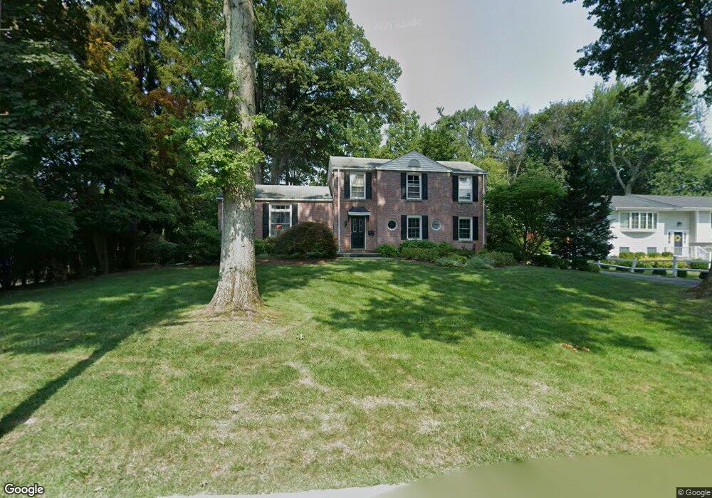 391 Heights Rd, Wyckoff, NJ 07481 - photo 1