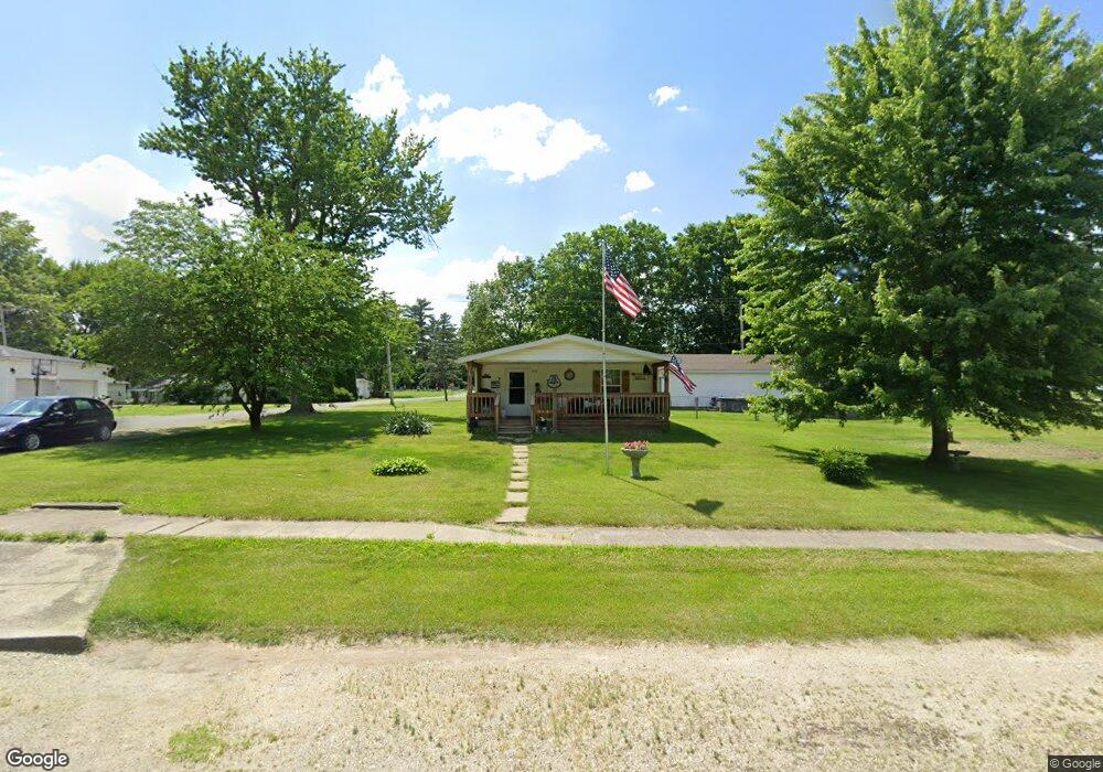 403 N Grover St, Warren, IN 46792 - photo 1