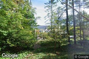 612 Prospect St, Manchester, VT 05254