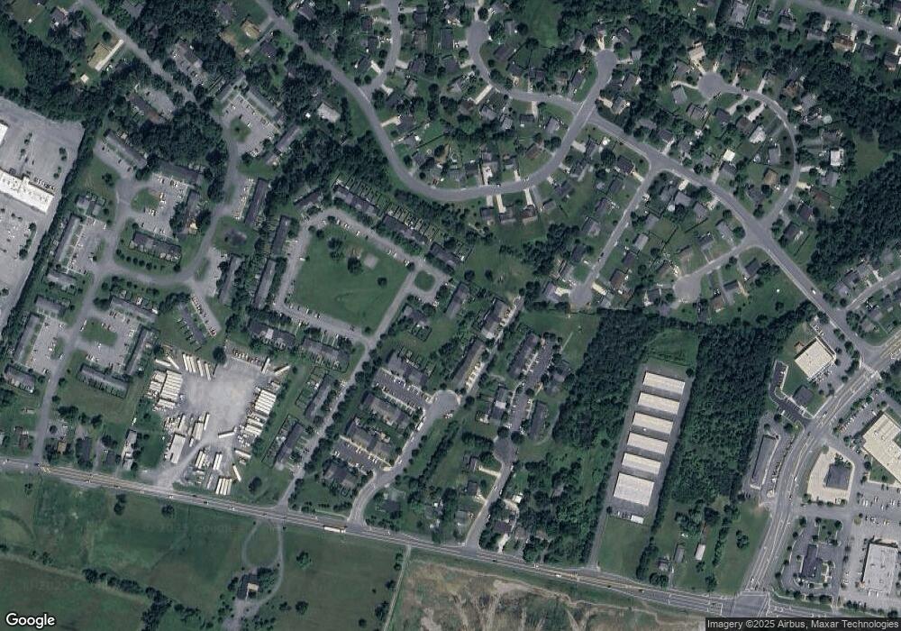 611 Georgetowne Ct, Stephens City, VA 22655 - photo 1