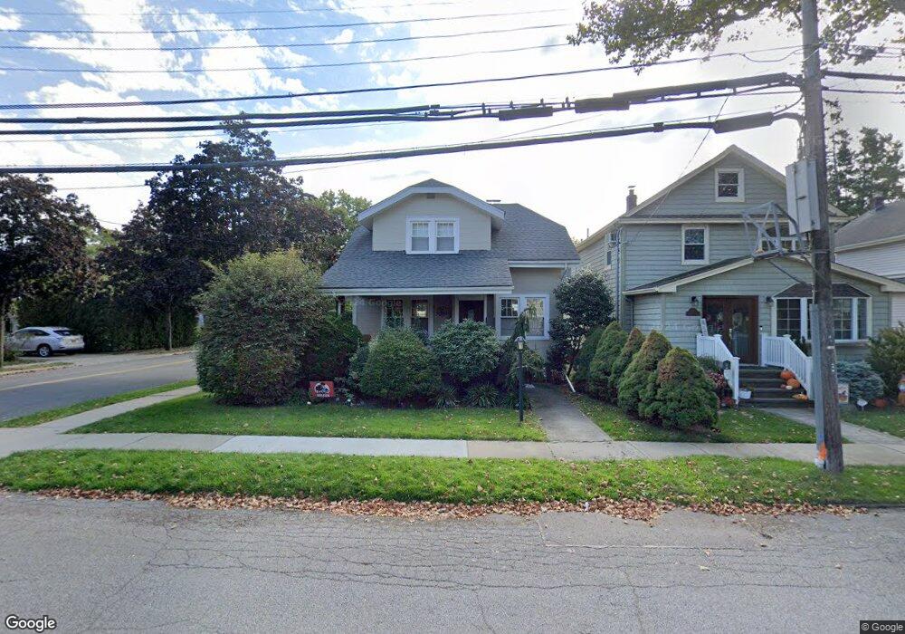 51 Calla Ave, Floral Park, NY 11001 - photo 1