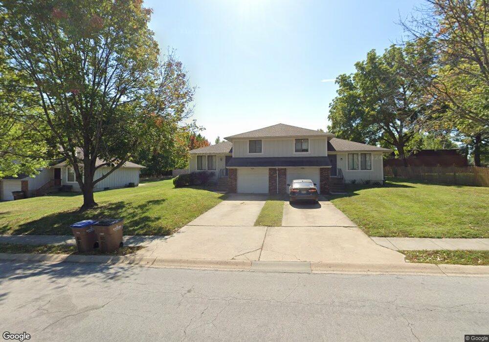 213 W Foxwood Dr, Raymore, MO 64083 - photo 1