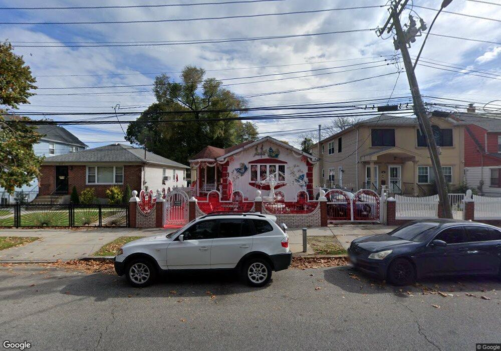 17540 Baisley Blvd, Jamaica, NY 11434 - photo 1