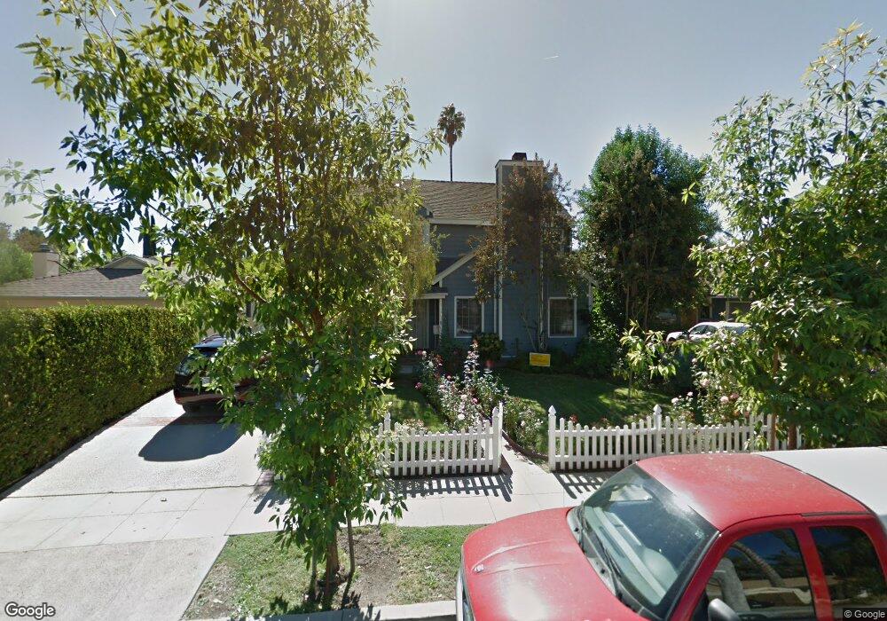 22104 Viscanio Rd, Woodland Hills, CA 91364 - photo 1