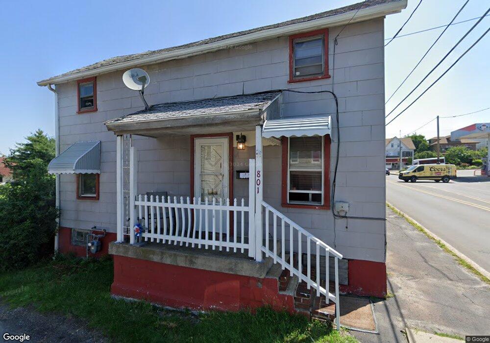 801 Lafayette Ct, Hazleton, PA 18201 - photo 1
