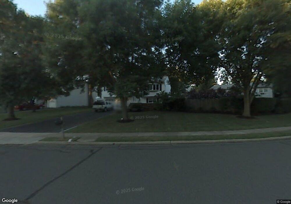 4 Chipper Dr, Kendall Park, NJ 08824 - photo 1