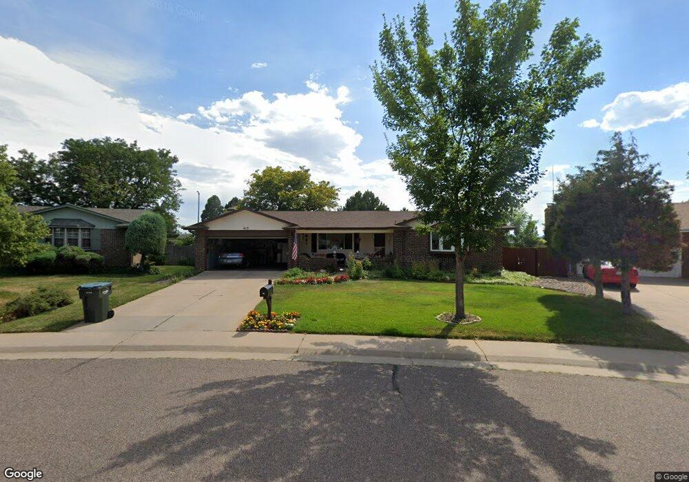 613 Ouray Way, Aurora, CO 80011 - photo 1