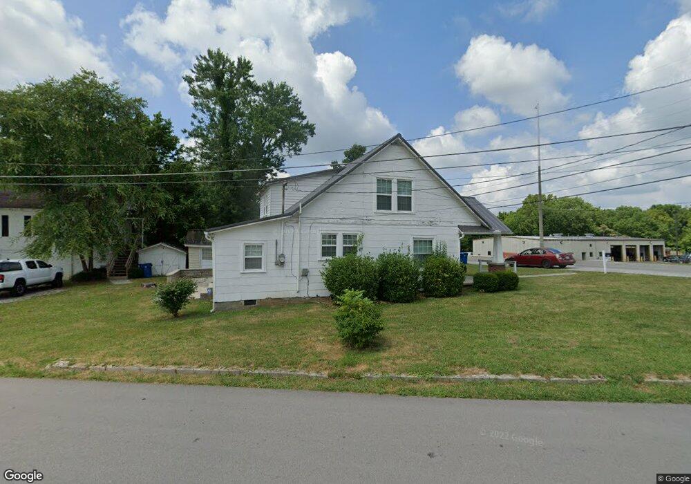 605 Madison St, Manchester, TN 37355 - photo 1