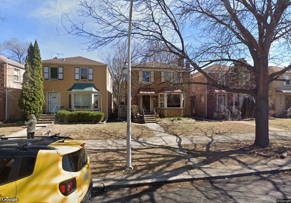 6233 N Sacramento Ave, Chicago, IL 60659 - photo 1