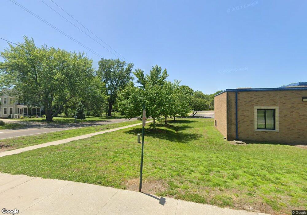 211 E 8th St, Auburn, KS 66402 - photo 1