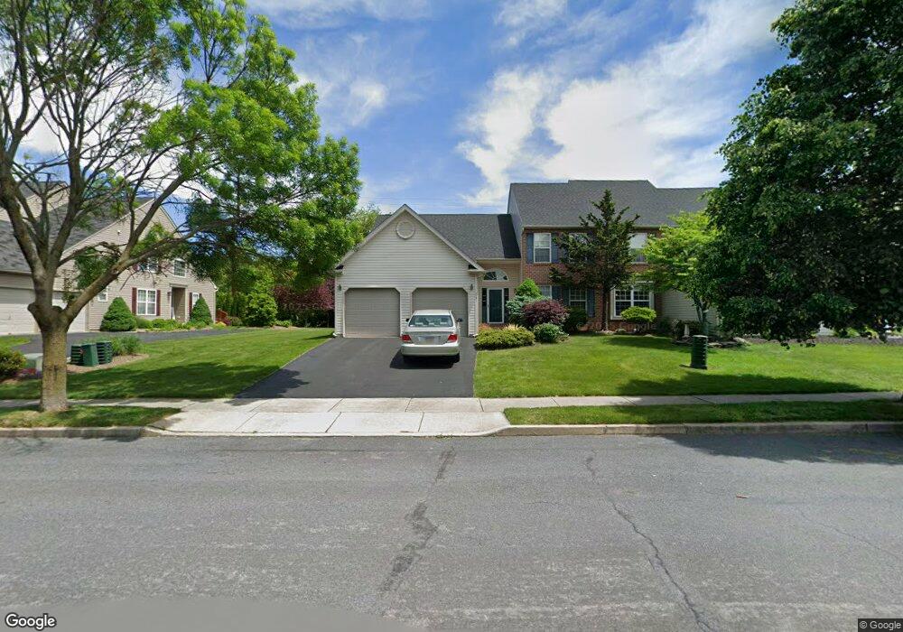 2181 Woodridge Dr, Macungie, PA 18062 - photo 1