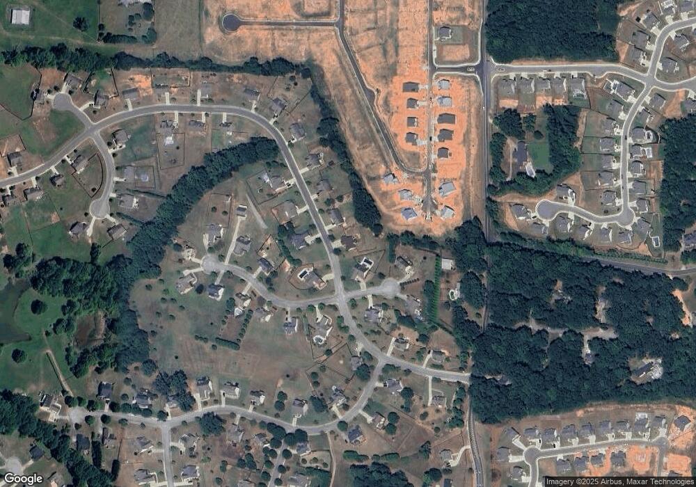 202 Cambridge Farms Dr, Hoschton, GA 30548 - photo 1