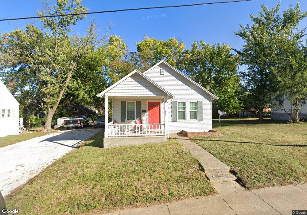 2 W Chestnut St, Fulton, MO 65251 - photo 1