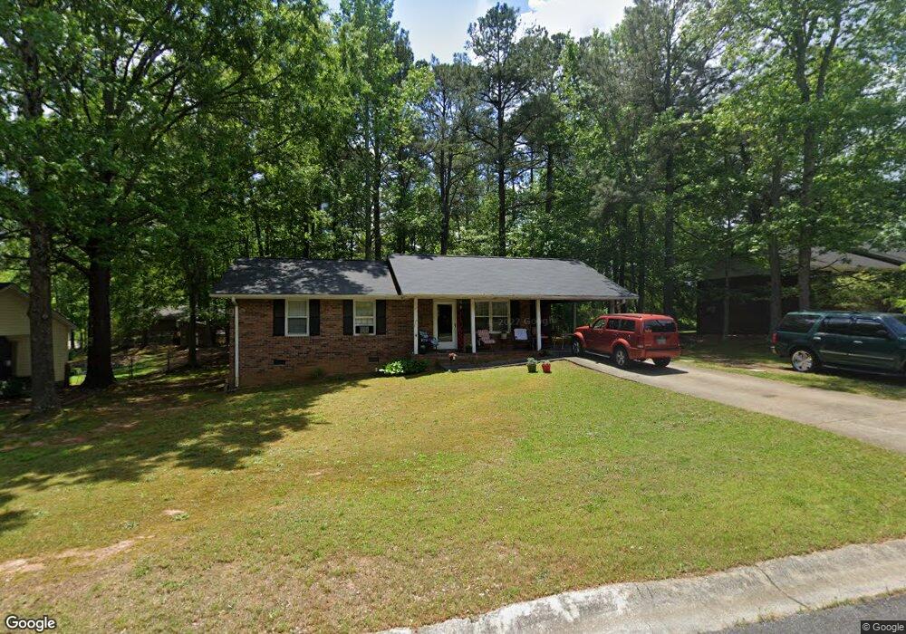 235 Rutledge Dr, Winder, GA 30680 - photo 1