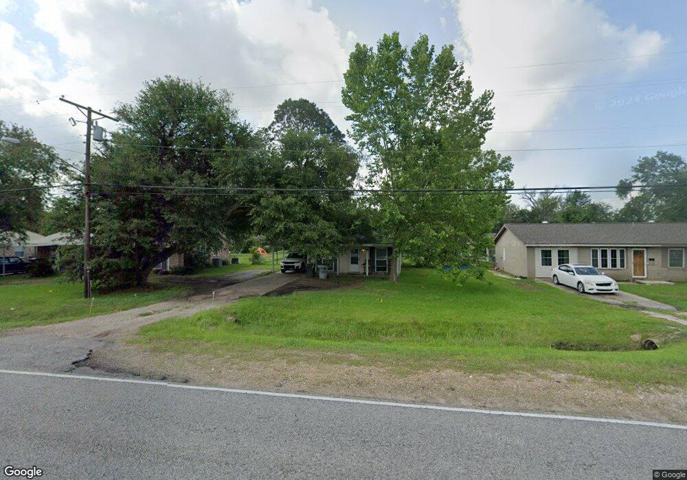 735 University Dr, Lake Charles, LA 70605 - photo 1