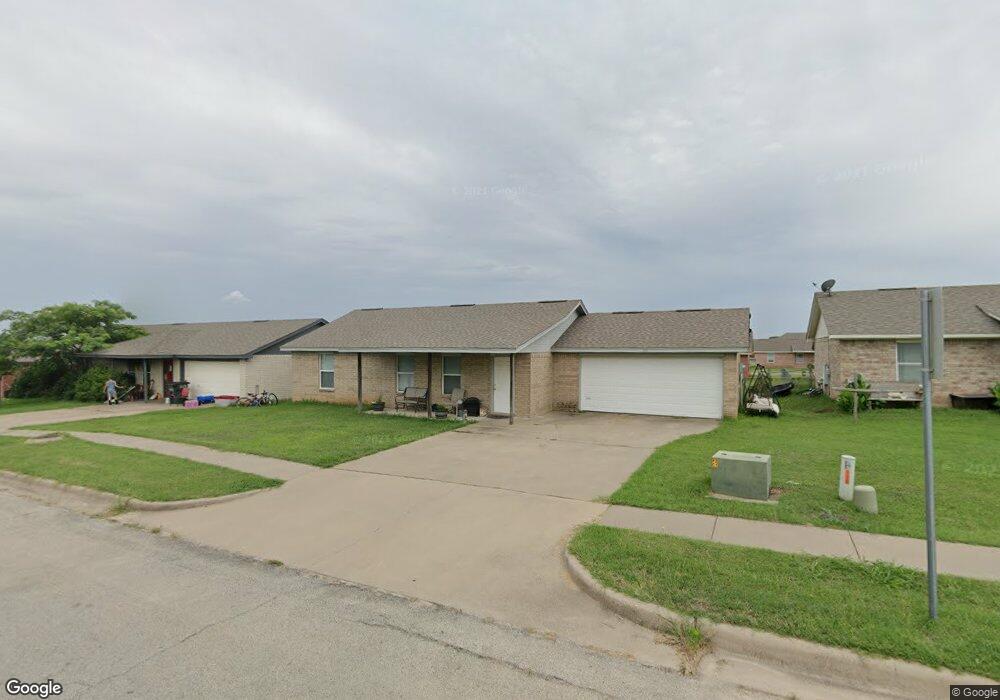 314 Sheila Dr, Granbury, TX 76049 - photo 1