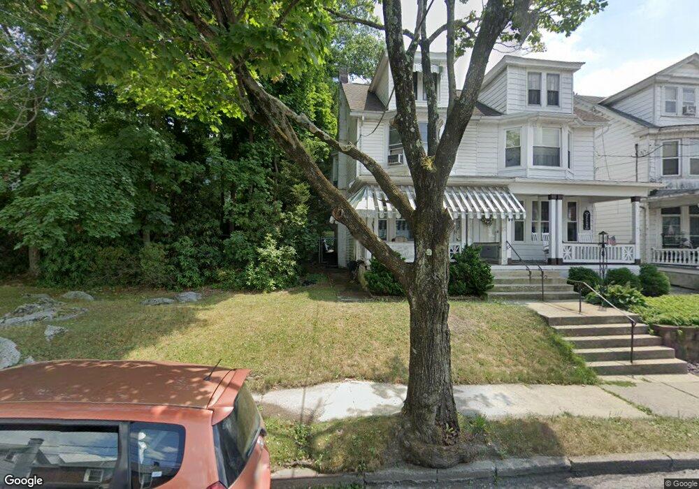 740 E Broad St, Tamaqua, PA 18252 - photo 1