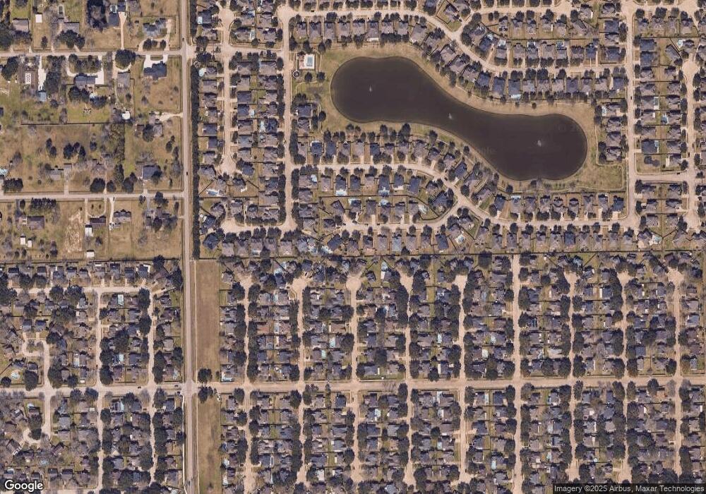 4808 Lakefront Terrace Ct, Pearland, TX 77584 - photo 1