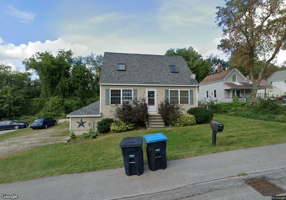 35 Ferry St, Allenstown, NH 03275 - photo 1