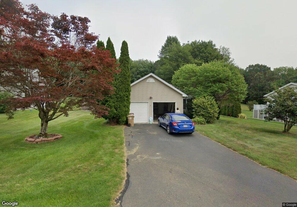 104 Overlook Dr, Ludlow, MA 01056 - photo 1