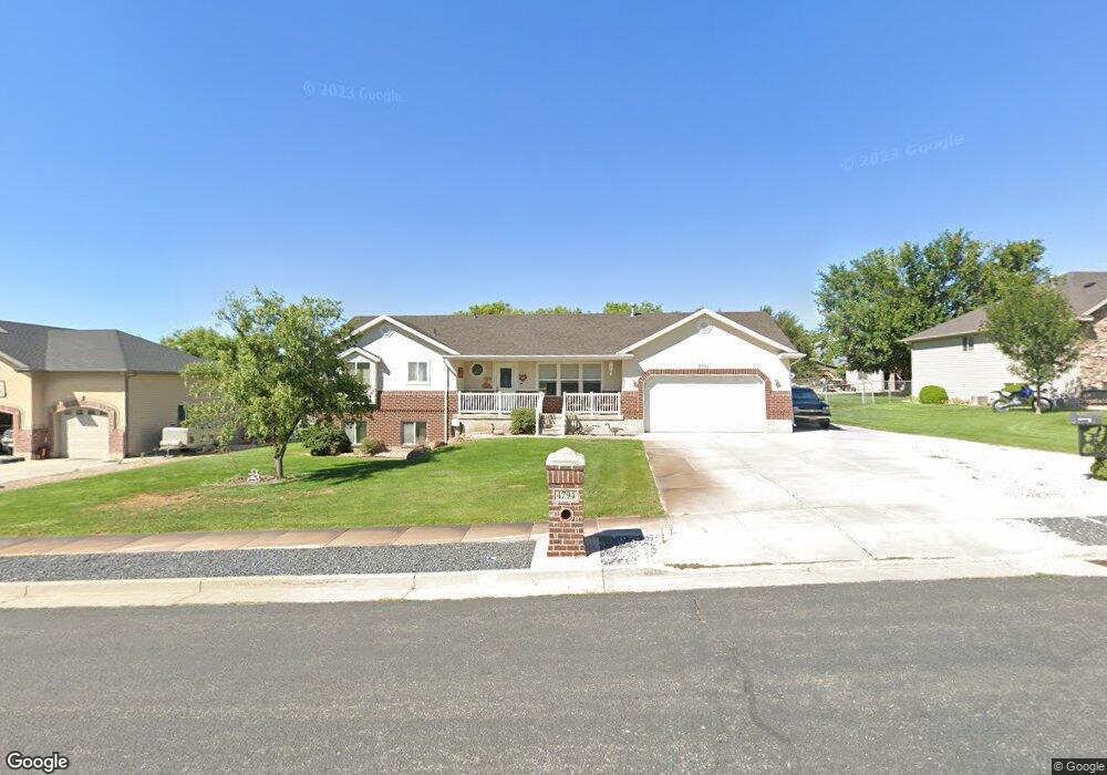 4794 W 1850 N unit 7, Ogden, UT 84404 - photo 1