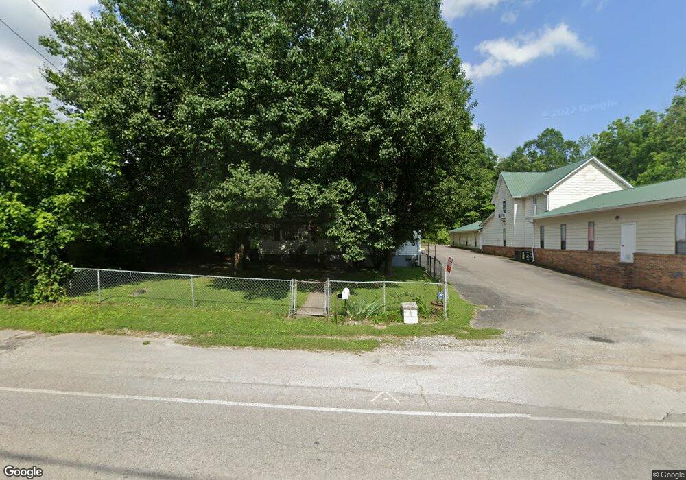 403 S Spring St, Manchester, TN 37355 - photo 1