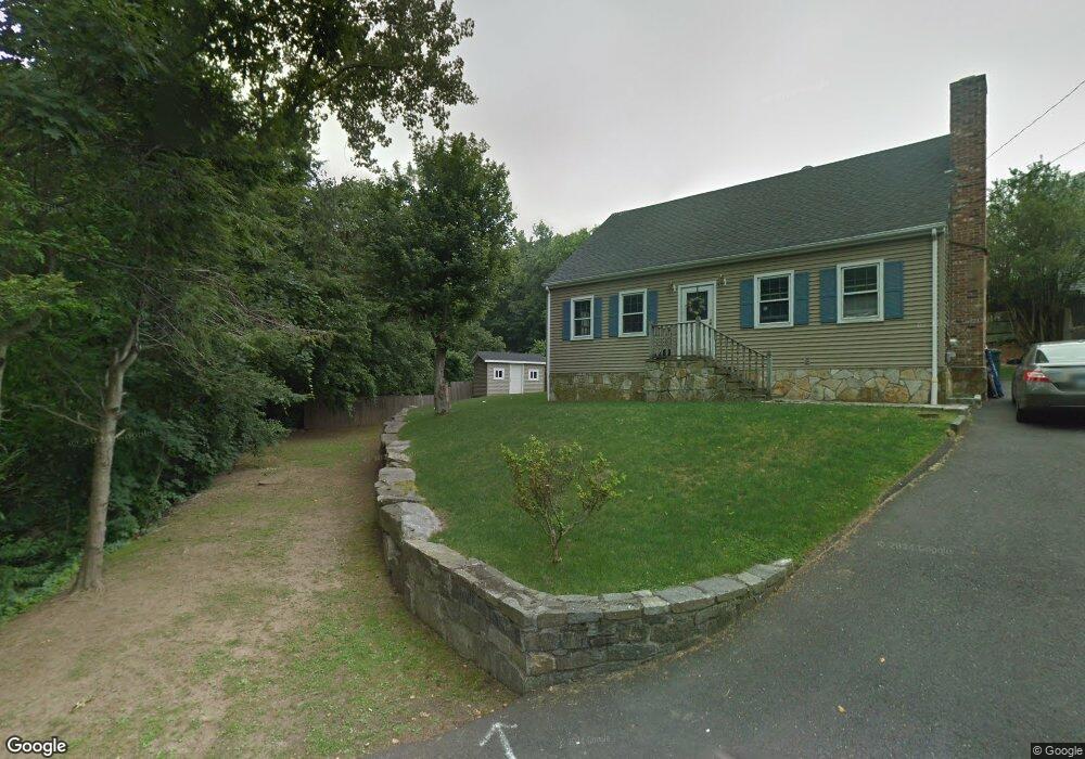 390 Holland Rd, Bridge Port, CT 06610 - photo 1