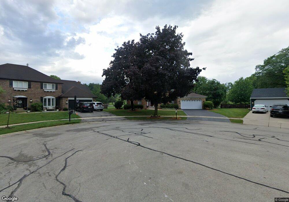 923 Chattanooga Ct, Naperville, IL 60540 - photo 1