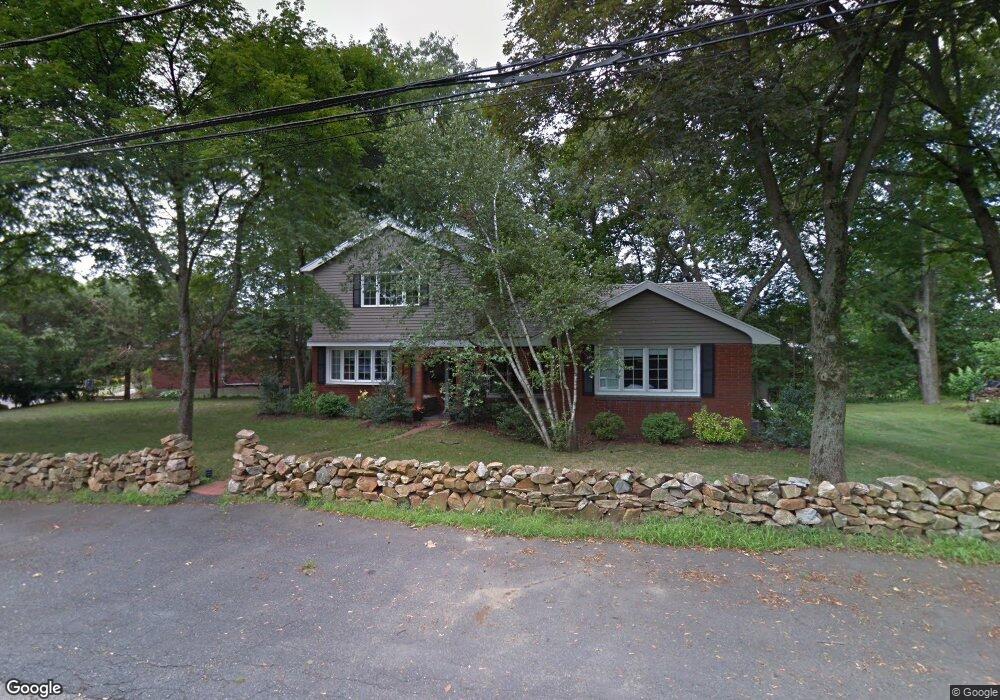 2 Banks St, West Roxbury, MA 02132 - photo 1