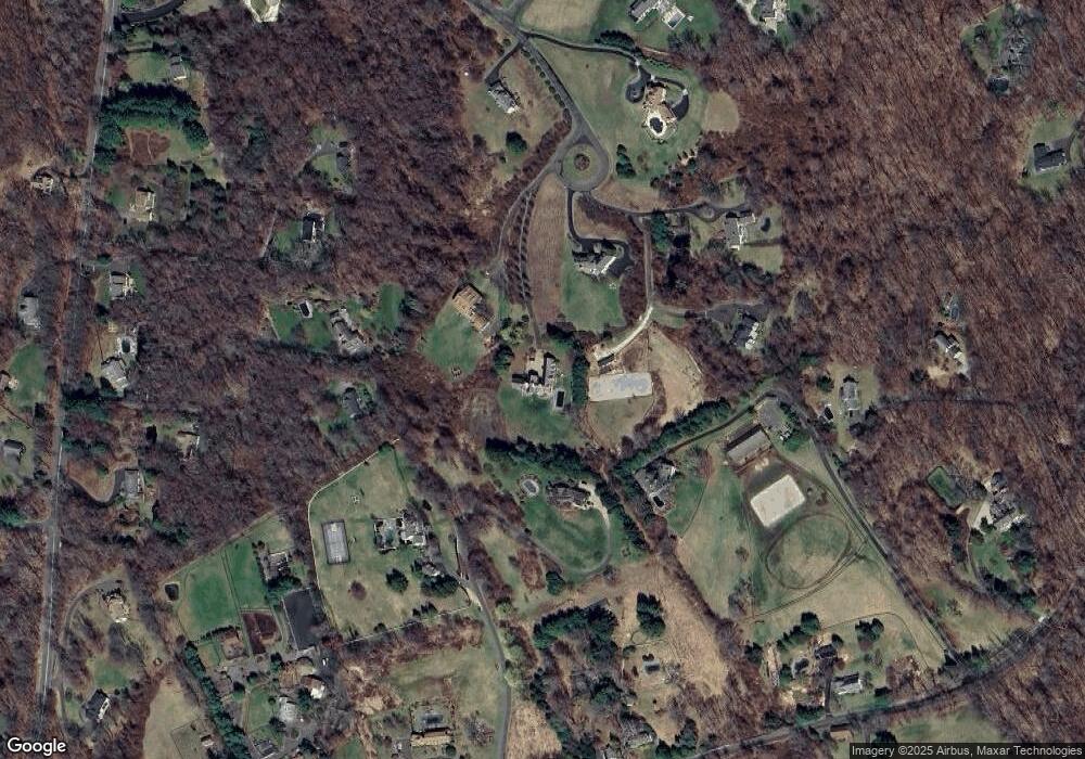 10 Longmeadow Ln, Redding, CT 06896 - photo 1