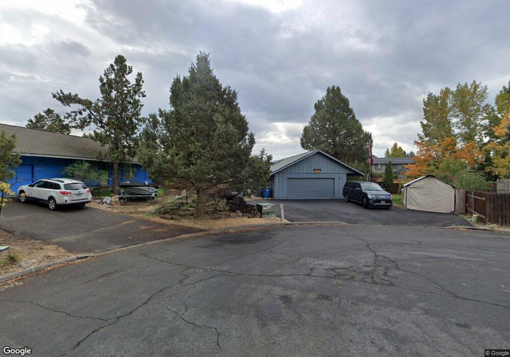 20687 Flintlock Ct, Bend, OR 97701 - photo 1